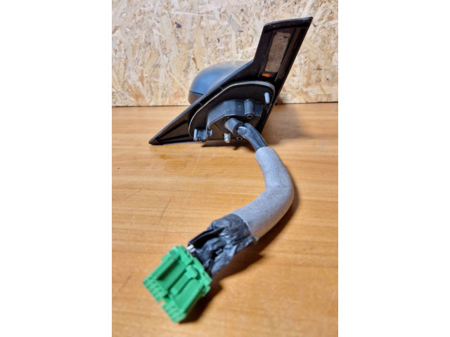 Зеркало электрическое        Volvo V70  2000 - 2004 года   