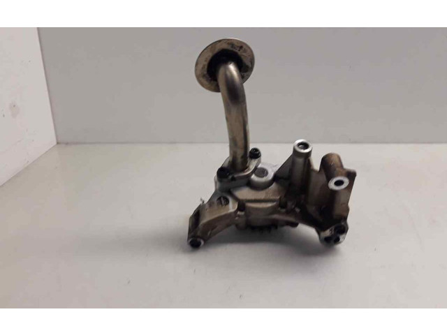 Масляный насос   03G115105  Audi A3 S3 8P 