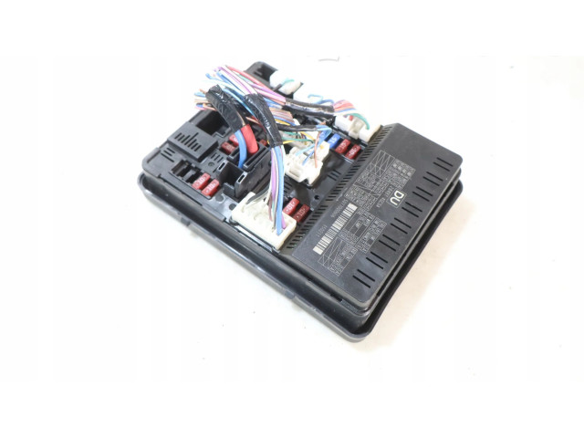 Блок предохранителей Infiniti Q50