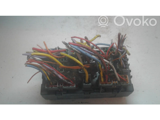 Блок предохранителей 5970109547 Peugeot Expert