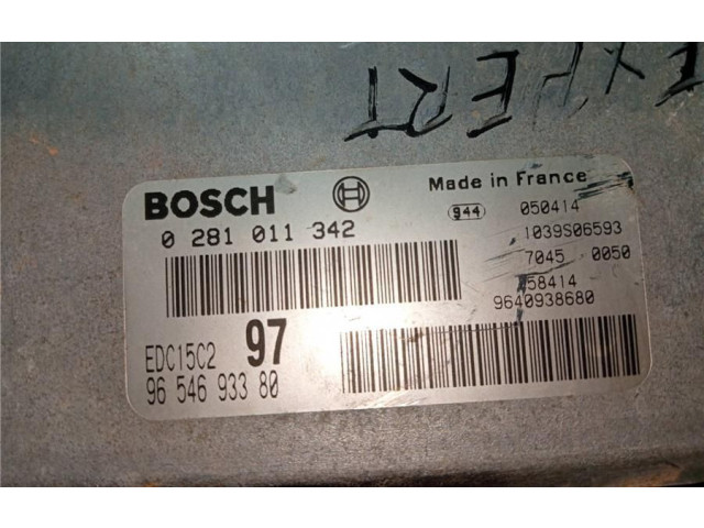 Блок управления двигателя 0281011342, 0090047   Peugeot Expert