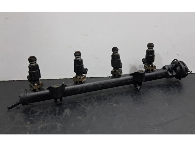 Топливная рампа 030133319L   Volkswagen Golf IV   для двигателя AHW|AKQ|APE|AXP|BCA