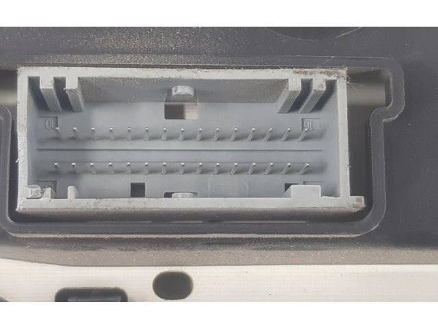 Přístrojová deska Nissan Primastar 2004 2481000QA1, 2481000QA1