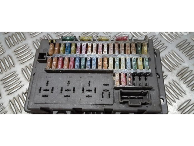 Pojistková skříňka 518174404 Alfa Romeo 164 1995