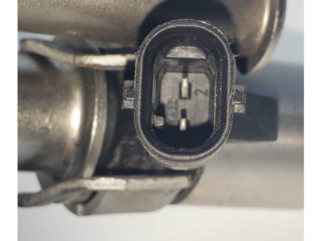 Топливная рампа 06J133317J Audi A5 8T 8F для двигателя CDNC