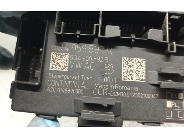 Блок комфорта 5Q4959592R Skoda Octavia Mk4