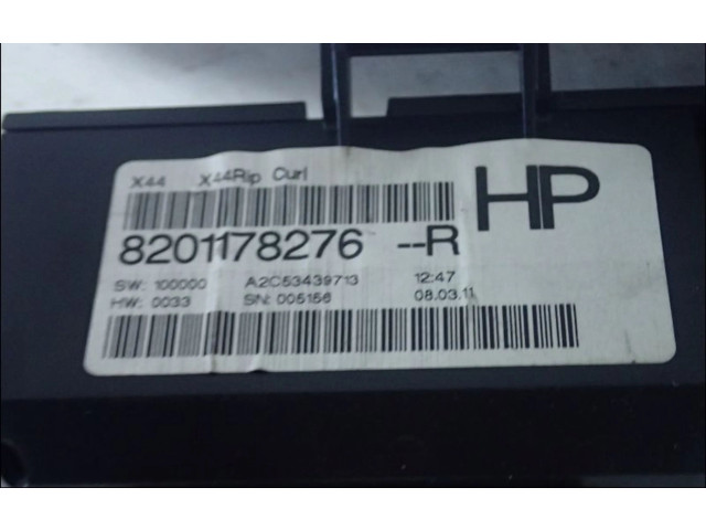 Панель приборов    Renault Twingo II       