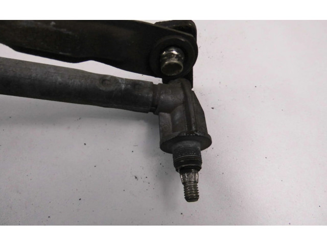 Топливная рампа 357955325A, 357955325A Volkswagen PASSAT B3