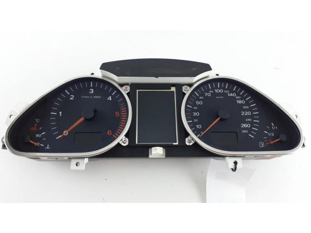 Přístrojová deska Audi Q7 4L 2010 4L0920930T, 4F0910930C