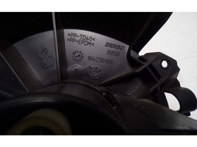 Вентилятор печки    77364956, 164230100   Fiat Grande Punto