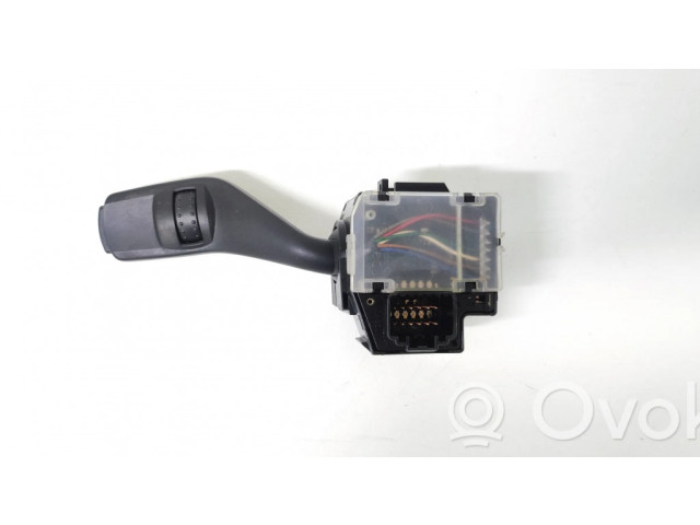 Ручка стеклоочистителей 17D940, DX1AA   Ford Focus