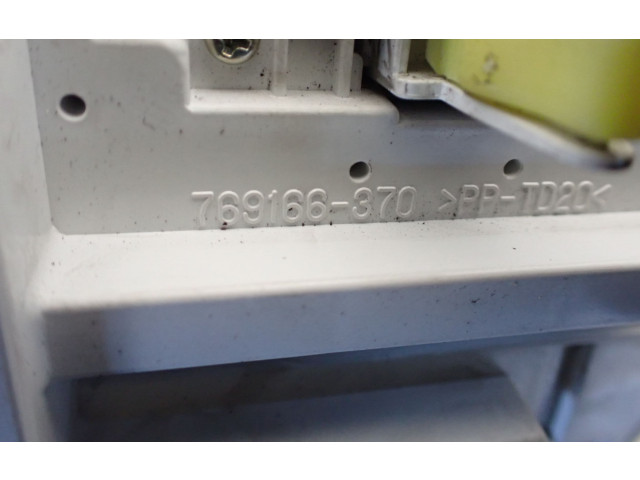 Přístrojová deska Toyota Urban Cruiser (XP110) 2009 83800-52K70-2