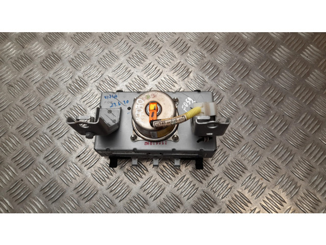 Подушка безопасности пассажира 821400K020 Toyota Highlander XU40