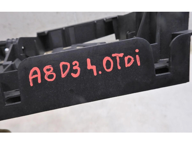 Pojistková skříňka 4E0971845 Audi A8 S8 D3 4E 2004