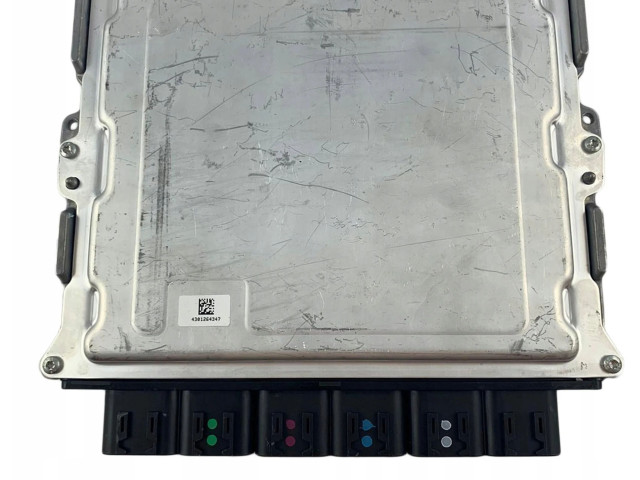 Řídící jednotka 4M0906014 Audi Q7 4M 2015