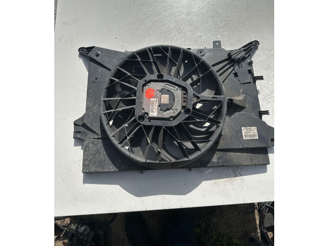 Электрический вентилятор радиаторов  0130706822, 30723105   Volvo V70 