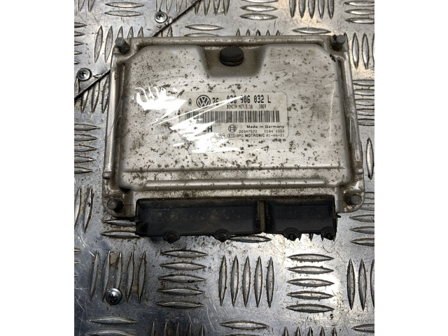 Блок управления двигателя 6K0906032Q Volkswagen Golf IV