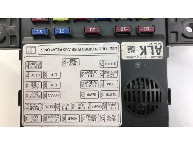 Блок предохранителей  95974313   Chevrolet Spark    