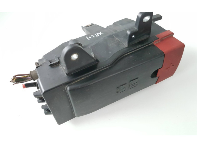 Блок предохранителей GX7314A076BA Jaguar XE