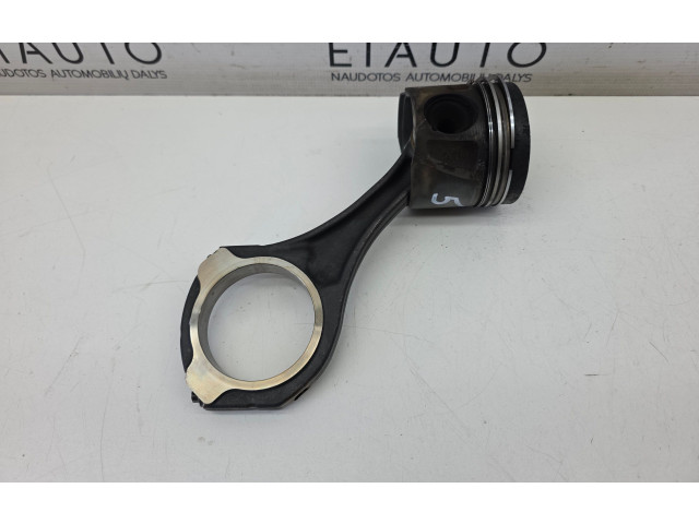 Píst    Mercedes-Benz S W221    642930 