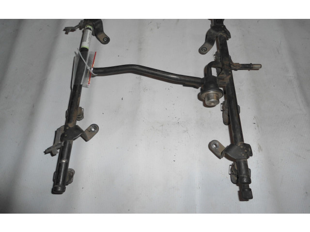 Топливная рампа    Chevrolet Corvette C5  