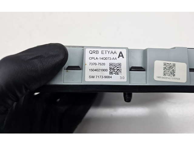 Блок предохранителей CPLA14Q073AA, 73707520 Jaguar XE