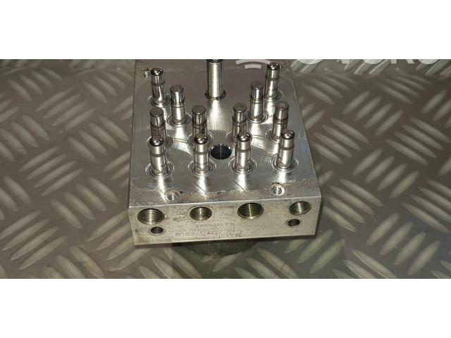 Jednotka ABS 8W0614517N   Audi A4 S4 B9 8W 2022