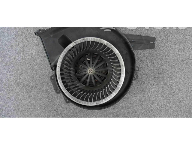 Вентилятор печки 6R1819015A Skoda Fabia Mk3 (NJ)