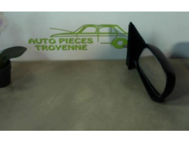 Zpětné zrcátko Nissan Micra C+C 2000