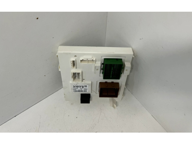 Блок комфорта 32217667, 32217667AA   Volvo XC90   