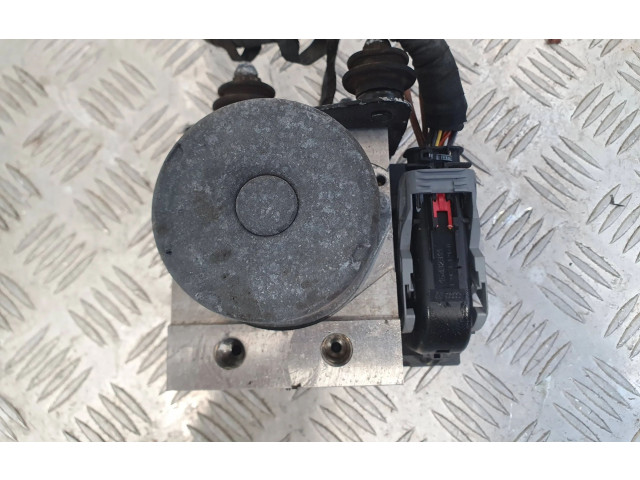 Блок АБС 8R0907379C, 8K0614517 Audi Q5 SQ5 2008 - 2017 года