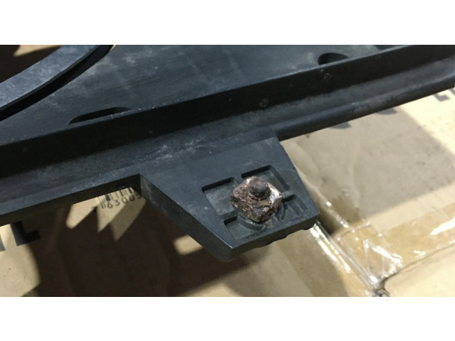 Вентилятор радиатора     L517    Mazda 6 2.2