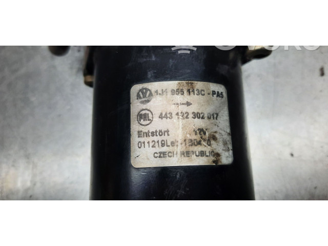 Моторчик дворников     Skoda Octavia Mk1 (1U)