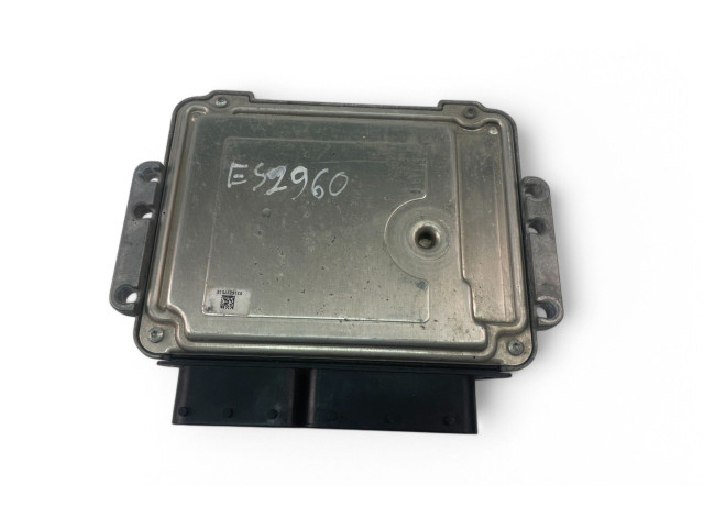 Блок управления двигателем Блок управления 31331540, 0261S06611   Volvo V70