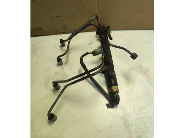 Топливная рампа 89458   Toyota Corolla Verso E121  