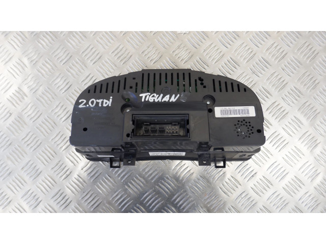 Přístrojová deska Volkswagen Tiguan 2009 5N0920970D, 5N0920970D