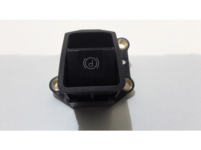 Ручка отпускания ручного тормоза