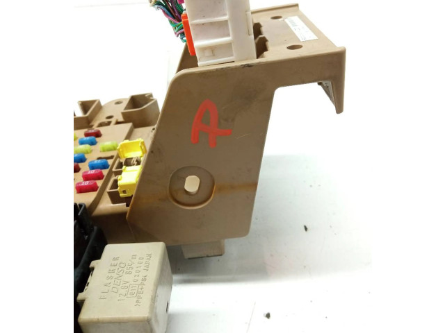 Блок предохранителей  CM19360AN, 82201FG010   Subaru Forester SH    