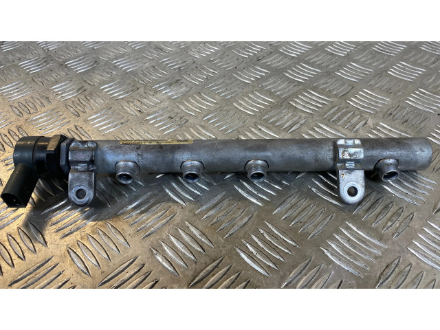 Vstřikovací lišta A6420700495, 0528000301 Mercedes-Benz C W203 pro naftový motor 3.0 642 3.0 V6