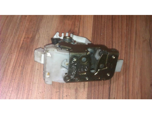 Задний замок