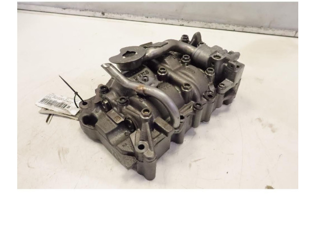 Масляный насос  CBA 03G103535B  Volkswagen PASSAT B6 