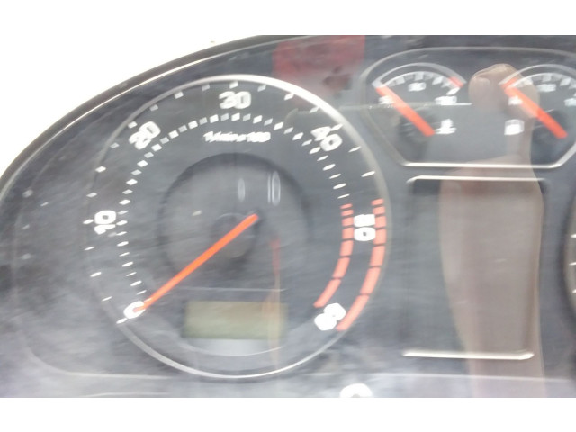 Панель приборов 3U0920811D Skoda Superb B5 (3U)