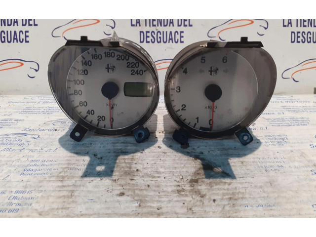 Панель приборов Alfa Romeo 166