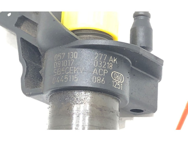 Vstřikovač    Audi A8 S8 D3 4E     