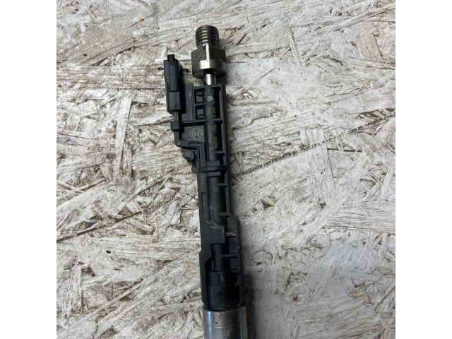 Vstřikovač 13647639994 BMW X5 F15 pro benzínový motor 3.0