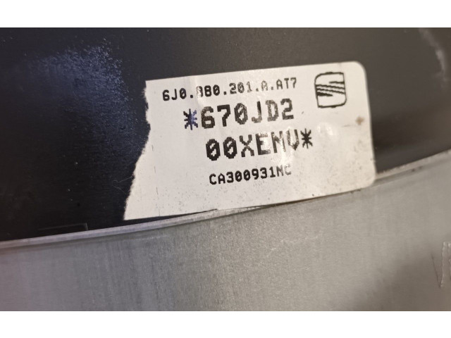 Подушка безопасности водителя    Seat Ibiza IV (6J,6P)