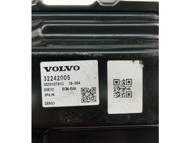 Блок управления двигателем Блок управления 32242005   Volvo V70
