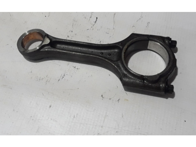 Шатун D 5204 T2,D 5204 T3 31401216    Volvo XC60  