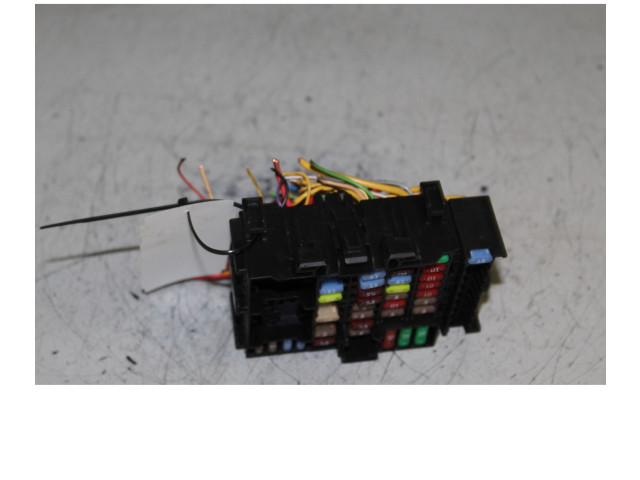 Блок предохранителей    Dacia Sandero    