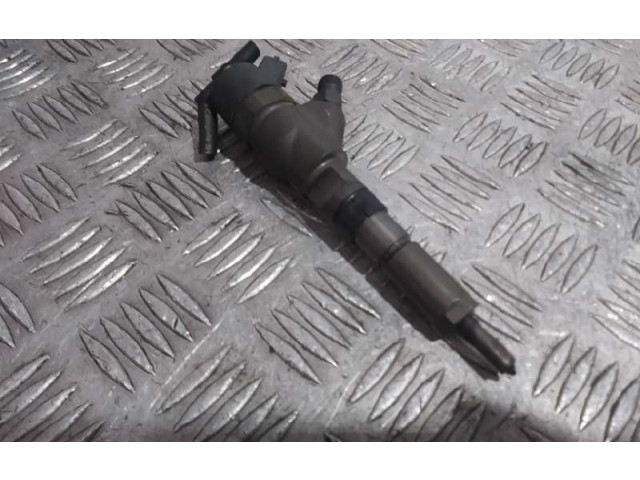 Форсунка 0445110008    Peugeot 406  RHZ 